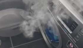 Electrical sparks or shock from body