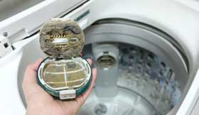 Filter cleaning and debris removal