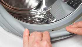 Door gasket inspection and conditioning